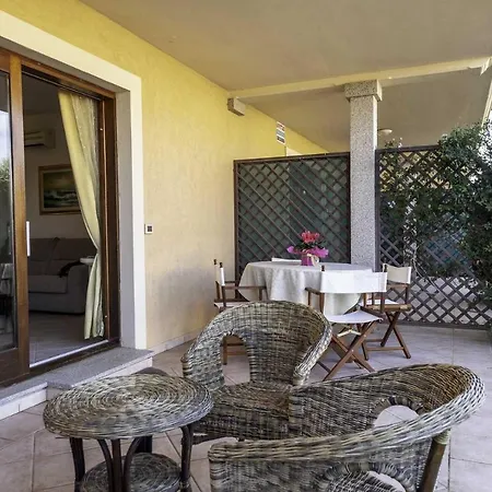 Aria Di Vacanza - Mirtillo Apartment Murta Maria